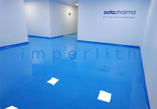 Piso epóxico con curva sanitaria Piso epóxico con curva